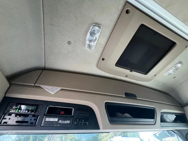 Image of Mercedes-Benz Actros 265kW