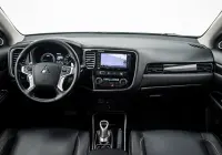 Mitsubishi Outlander Instyle Navi PHEV 4WD 2.0 149kW thumbnail