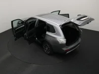 Mitsubishi Outlander 2 89kW thumbnail