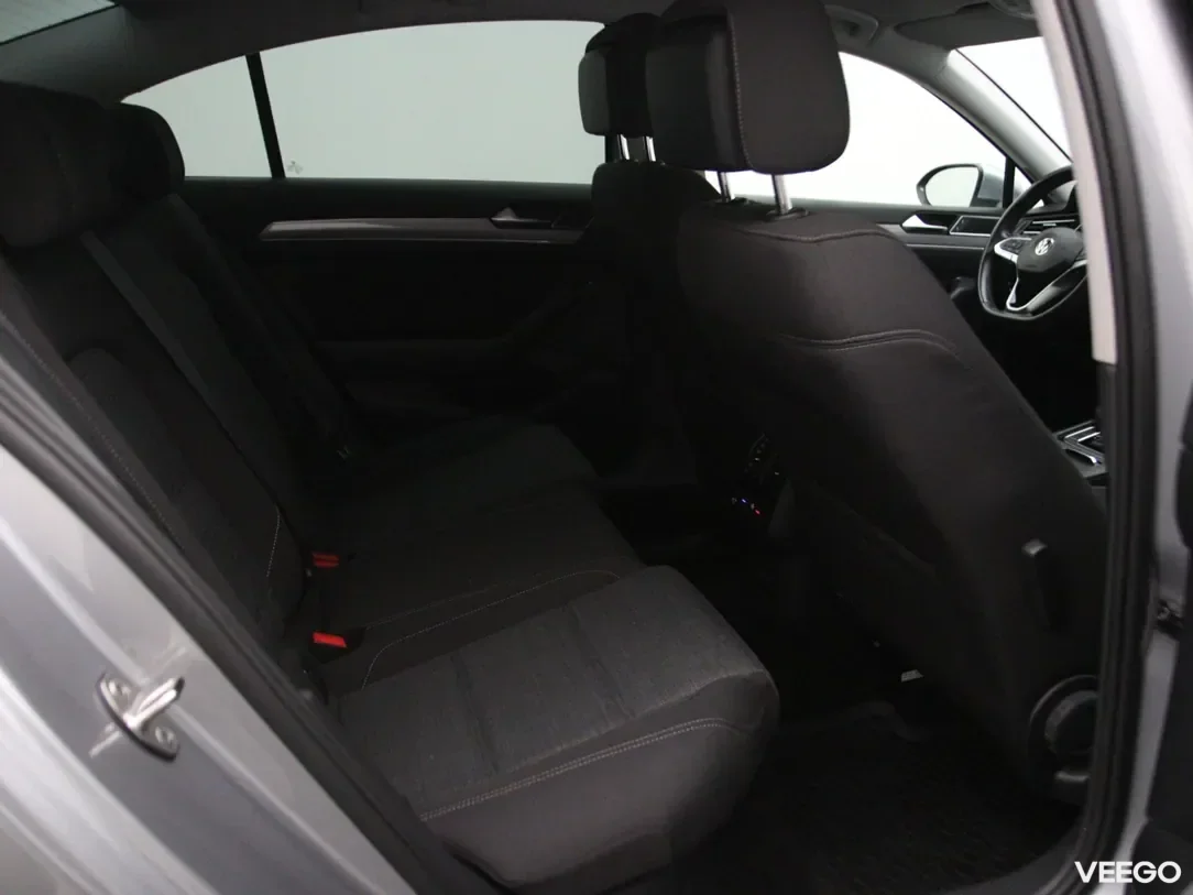 Volkswagen Passat 1.6 88kW