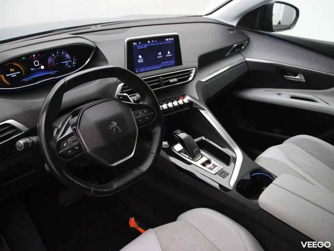 Peugeot 3008 1.2 96kW