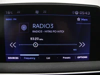 Peugeot 3008 1.2 96kW thumbnail