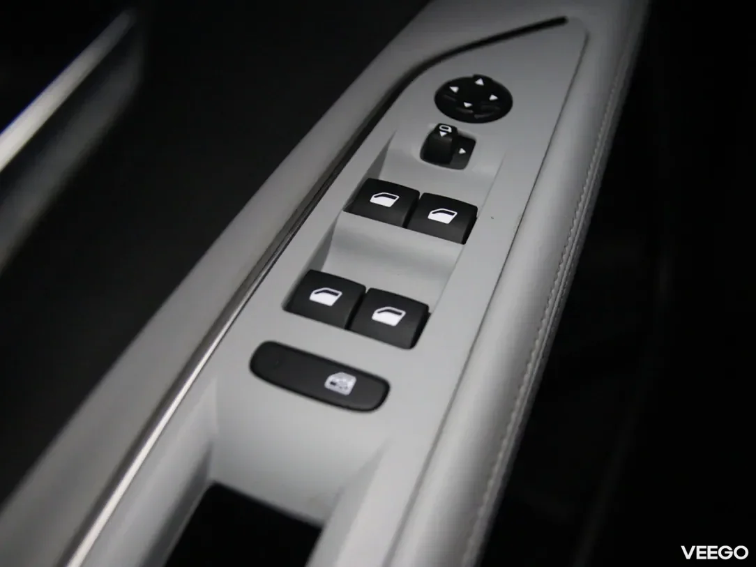 Peugeot 3008 1.2 96kW