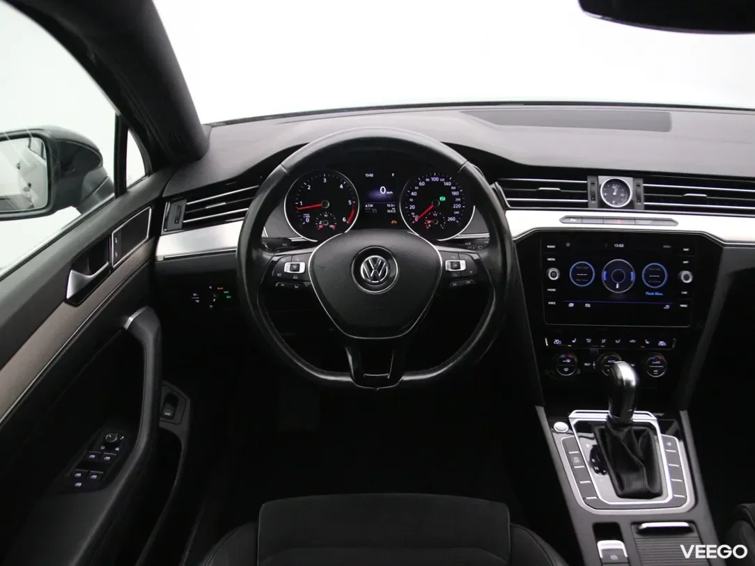 Volkswagen Passat 1.6 88kW