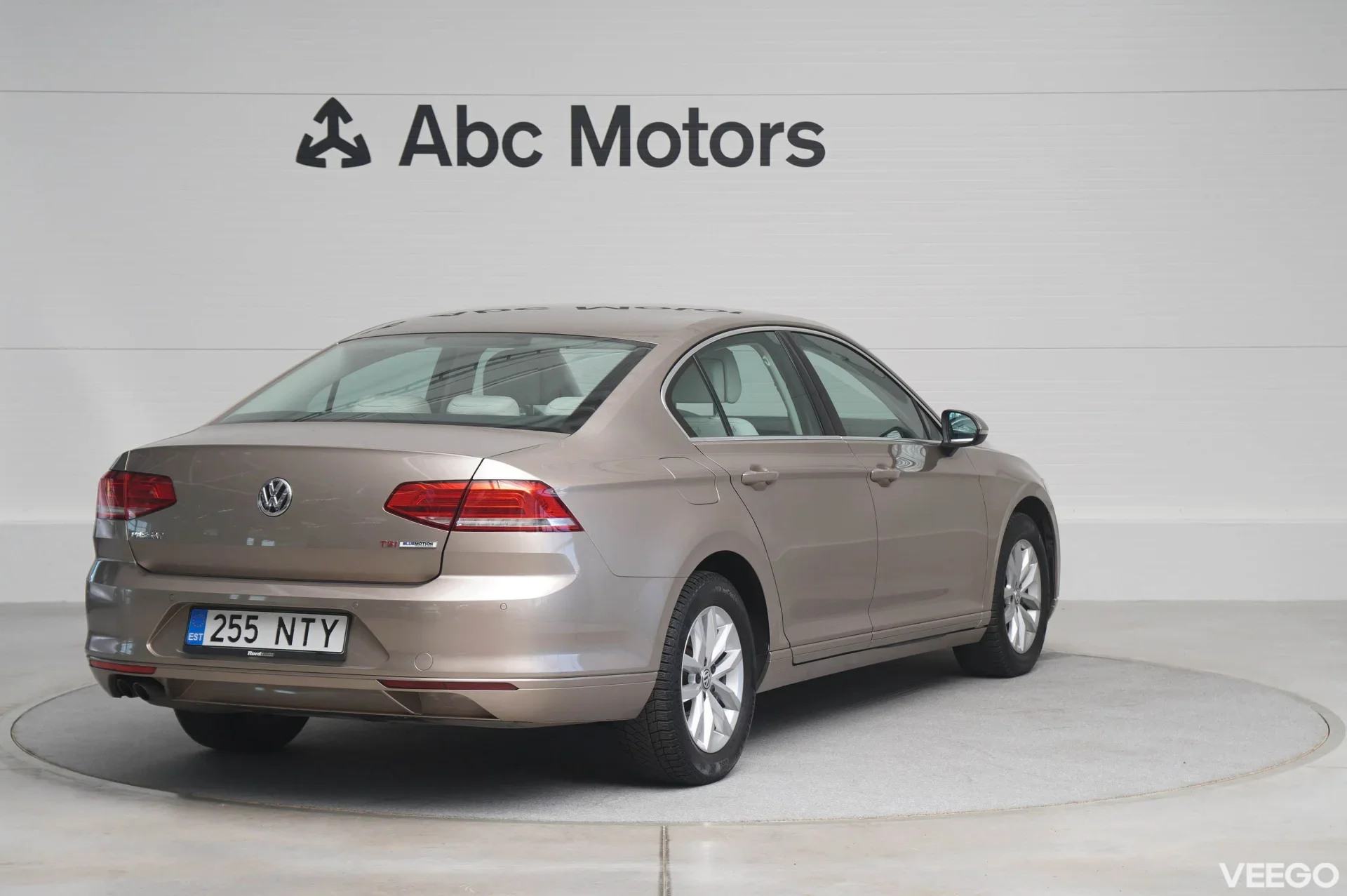 Volkswagen Passat Comfortline 1.8 132kW