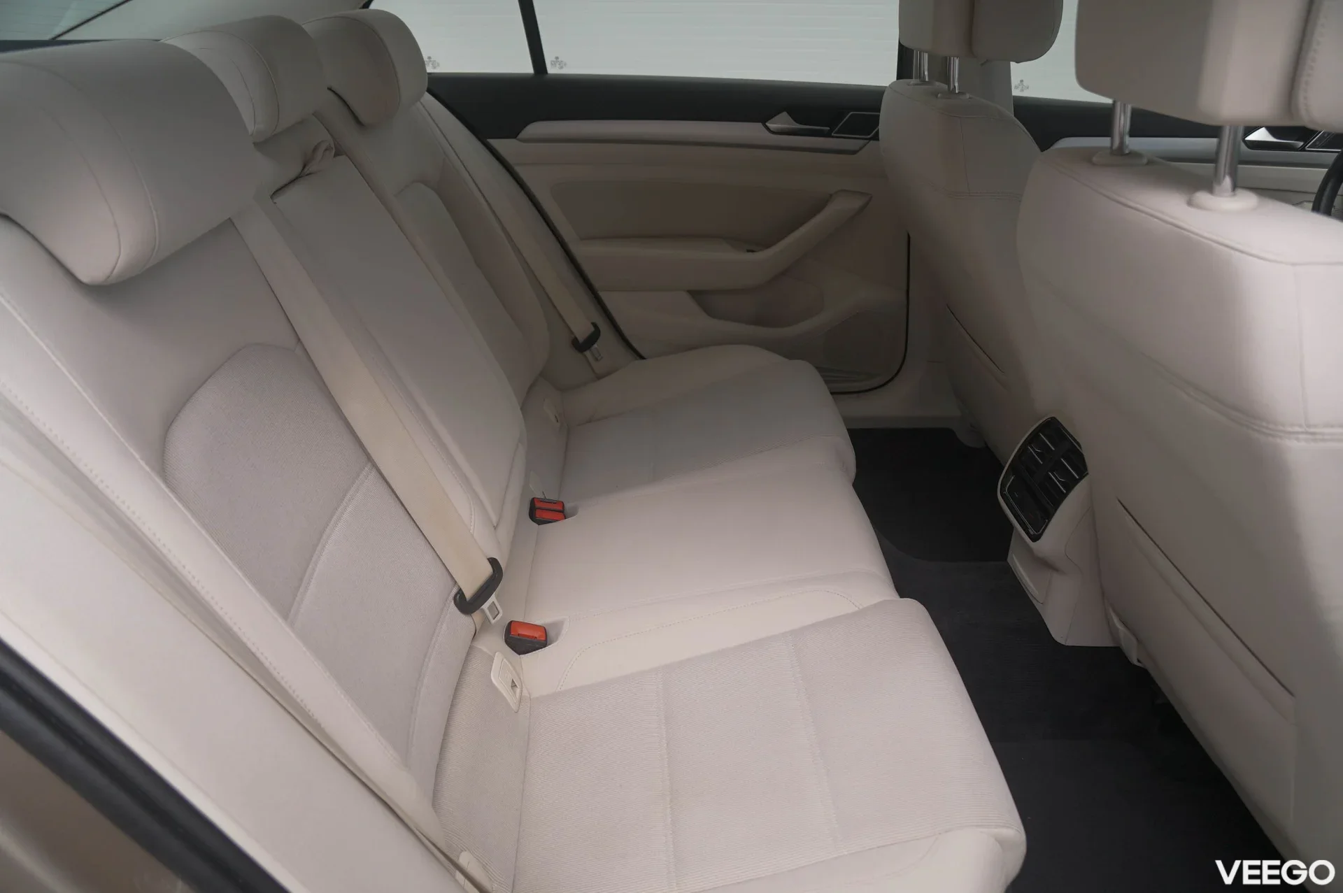 Volkswagen Passat Comfortline 1.8 132kW