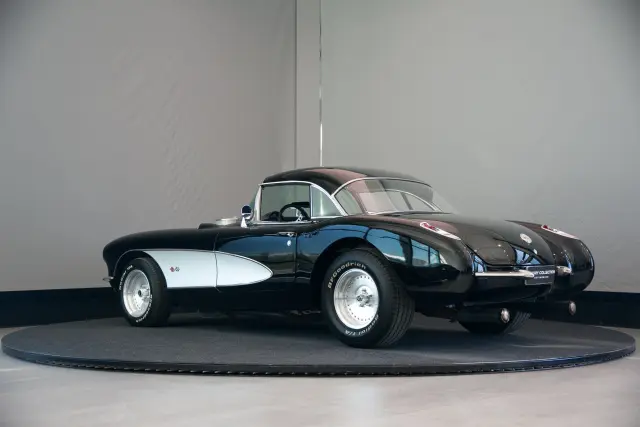 Image of Chevrolet Corvette C1 7.4 V8 1957 kW