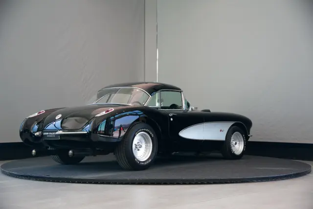 Image of Chevrolet Corvette C1 7.4 V8 1957 kW