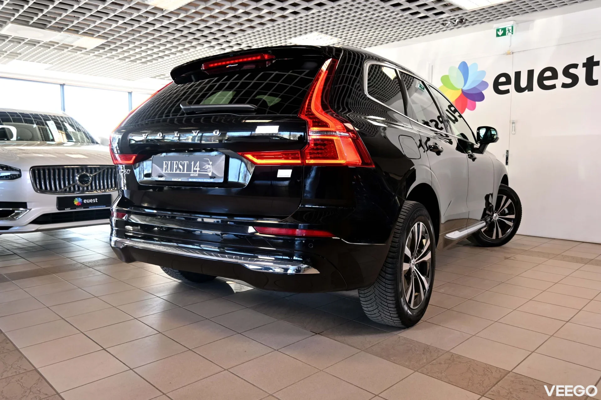 Volvo XC60 AWD INTELLI SAFE MY22 2 293kW