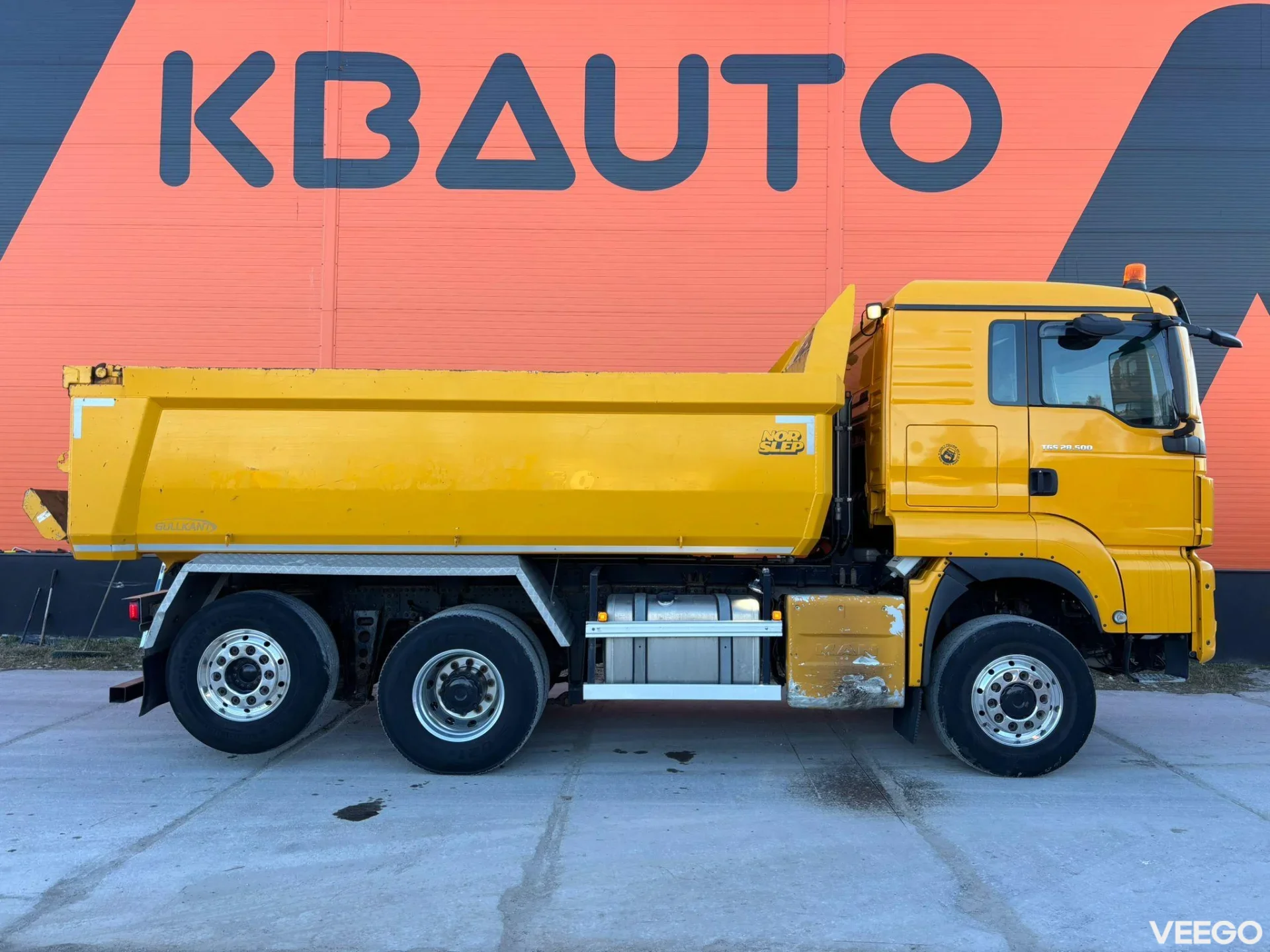 MAN TGS BOX L=4957 mm 500kW