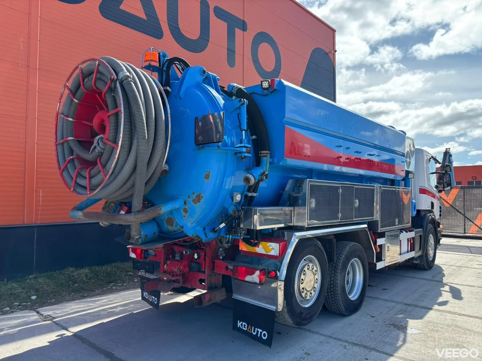 SCANIA P400 Korp&Son ADR tank 13000 l ( 3000+10000 l ) / vacuum CVS / pressure Pratissol KF36 - 152 l/min - 130 bar 400kW