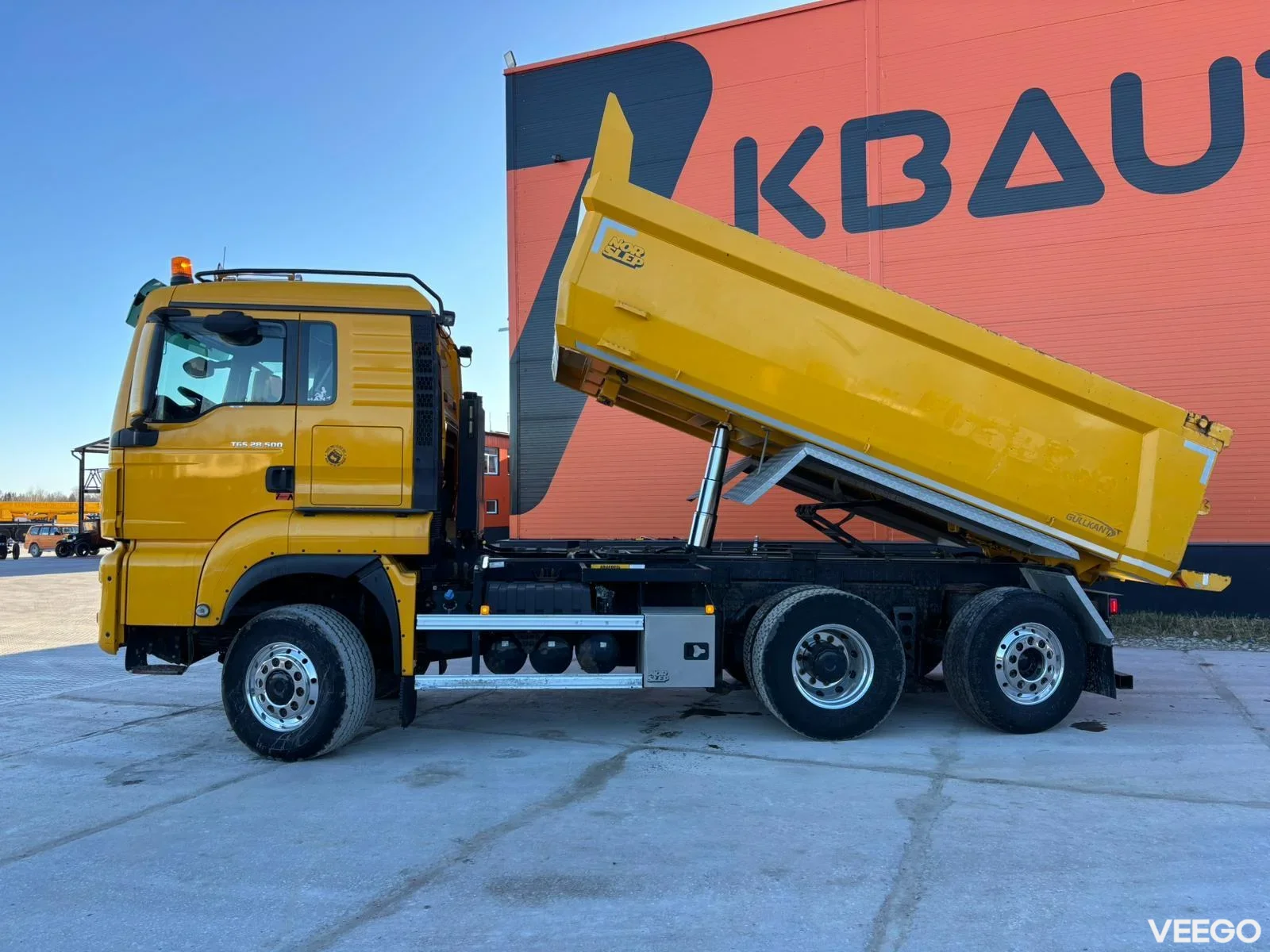 MAN TGS BOX L=4957 mm 500kW