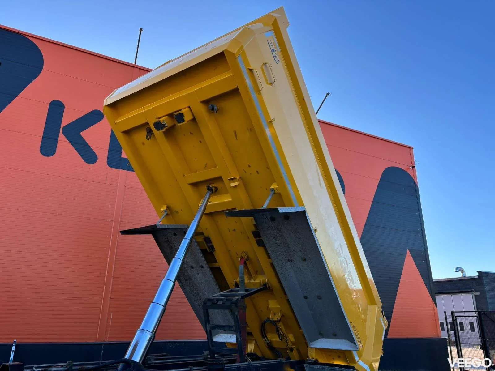 MAN TGS BOX L=4957 mm 500kW