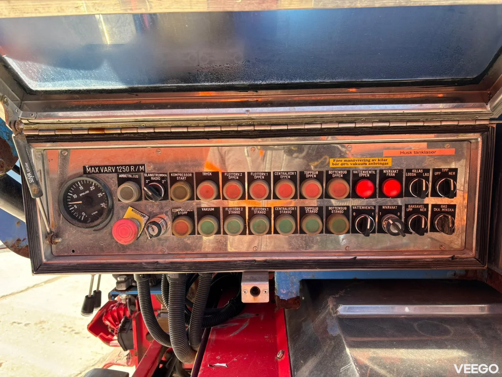 SCANIA P400 Korp&Son ADR tank 13000 l ( 3000+10000 l ) / vacuum CVS / pressure Pratissol KF36 - 152 l/min - 130 bar 400kW