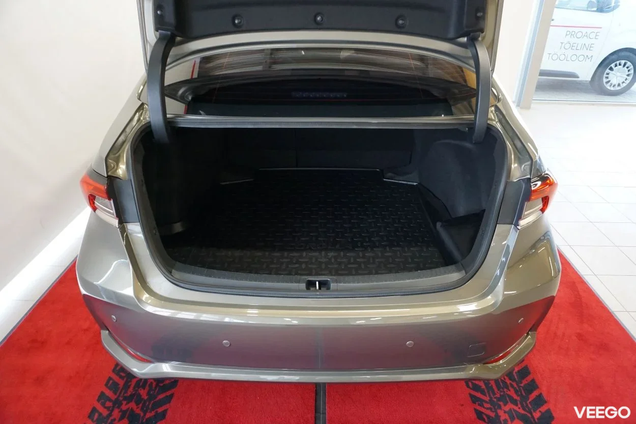 Toyota Corolla Active 1.8 72kW