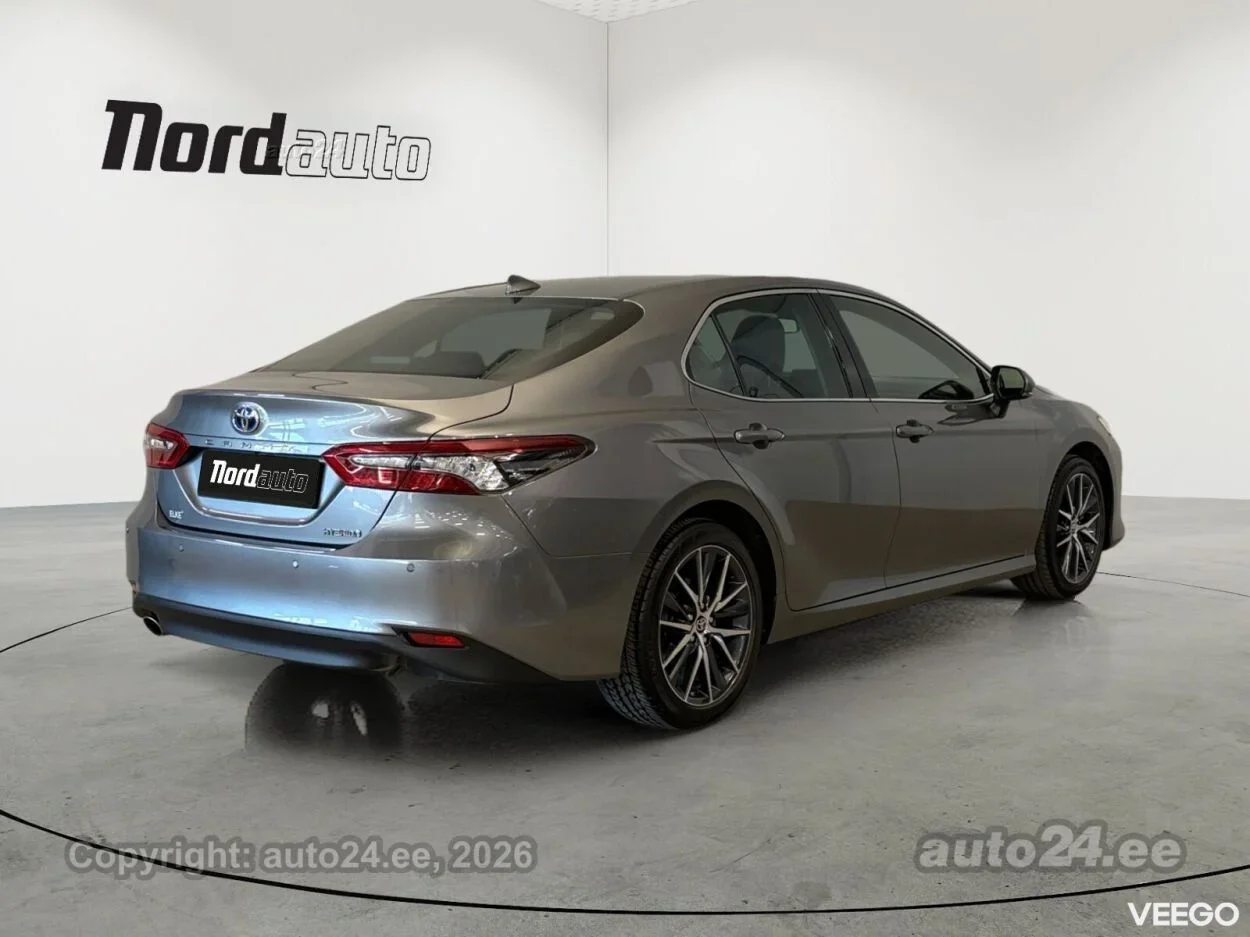 Toyota Camry Hybrid Dynamic Force 2.5 131kW