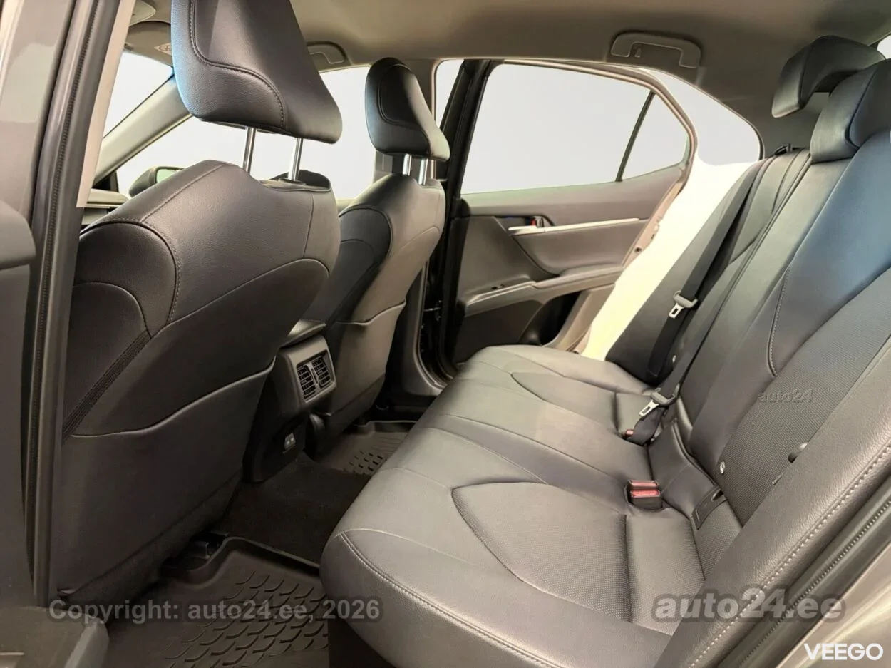 Toyota Camry Hybrid Dynamic Force 2.5 131kW