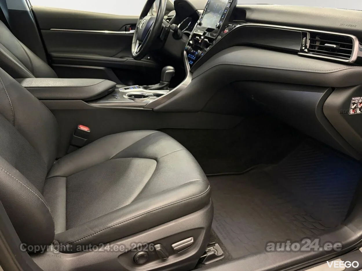 Toyota Camry Hybrid Dynamic Force 2.5 131kW