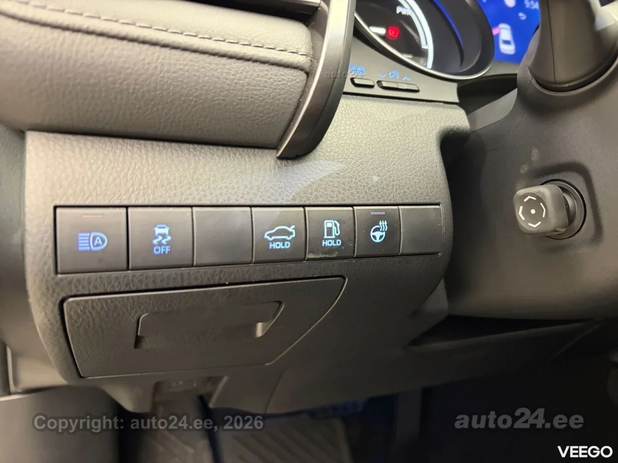 Toyota Camry Hybrid Dynamic Force 2.5 131kW