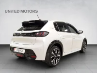 Peugeot 208 GT Pack PureTech 100 AT8 74kW thumbnail