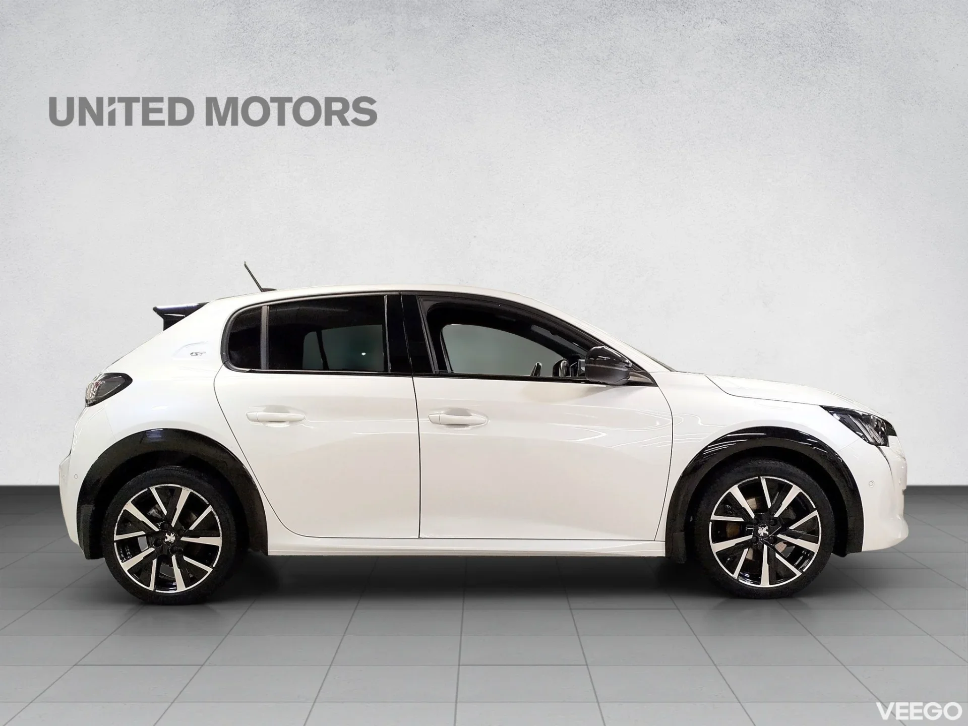 Peugeot 208 GT Pack PureTech 100 AT8 74kW