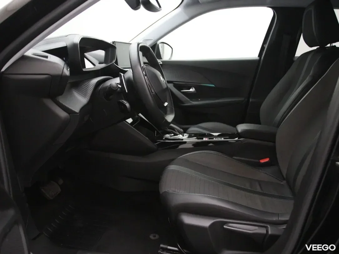 Peugeot 2008 1.2 96kW