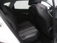 Peugeot 3008 1.2 96kW thumbnail