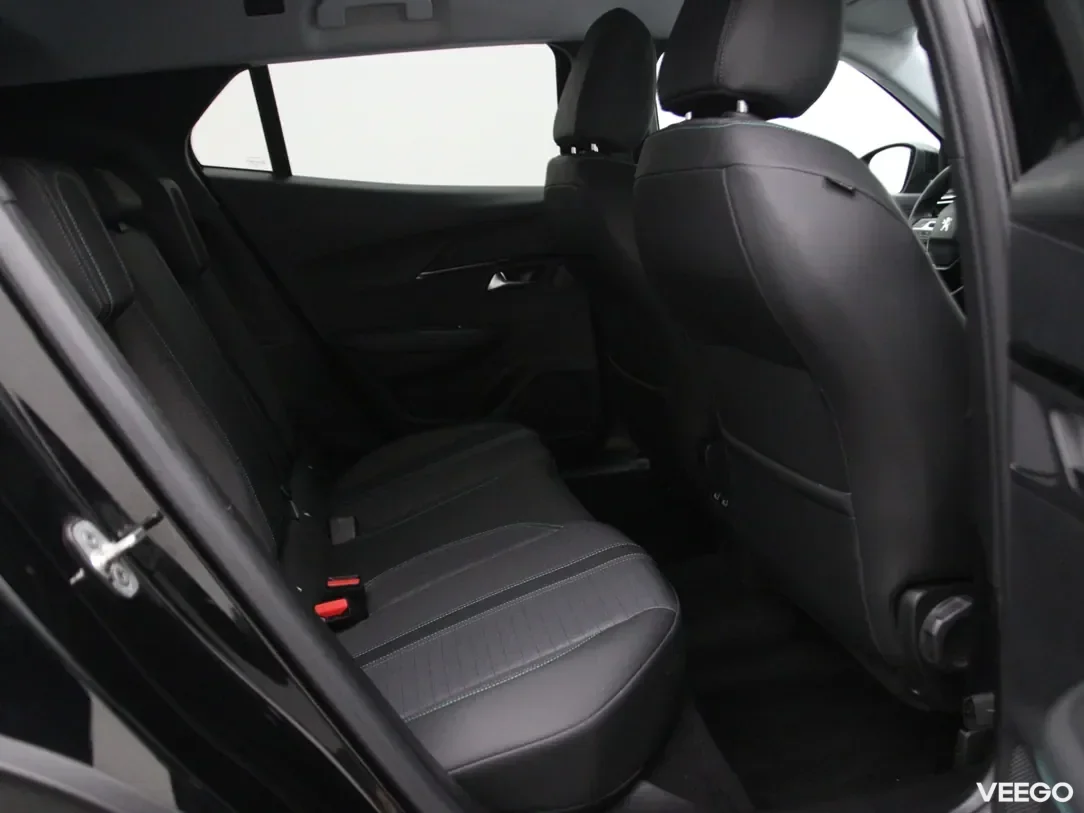 Peugeot 2008 1.2 96kW