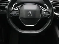 Peugeot 3008 1.2 96kW thumbnail