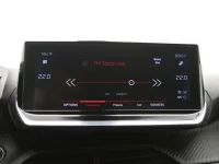 Peugeot 2008 1.2 96kW thumbnail