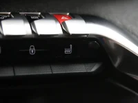 Peugeot 3008 1.2 96kW thumbnail