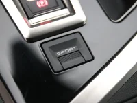 Peugeot 3008 1.2 96kW thumbnail