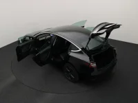 Tesla Model 3 0 239kW thumbnail