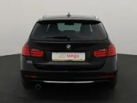 BMW 320 2 135kW thumbnail