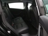 Tesla Model 3 0 239kW thumbnail