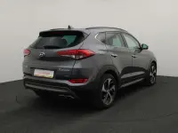 Hyundai Tucson 2 136kW thumbnail