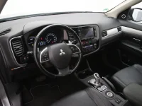 Mitsubishi Outlander 2 149kW thumbnail