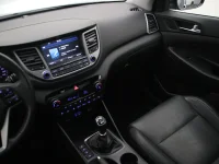 Hyundai Tucson 2 136kW thumbnail