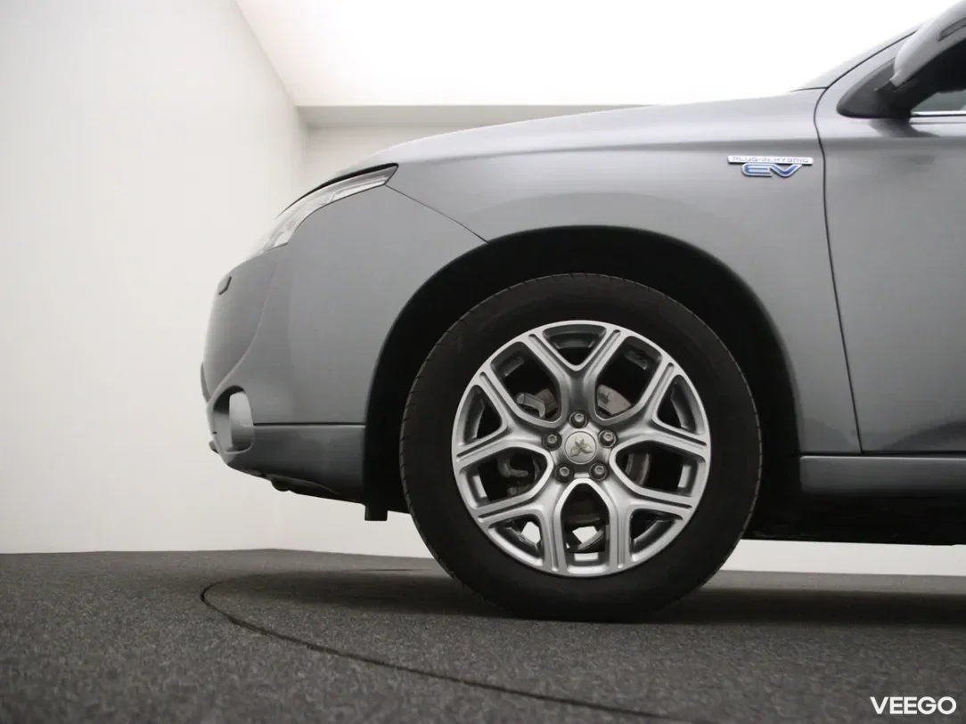 Mitsubishi Outlander 2 149kW