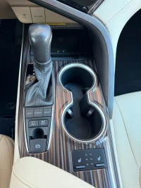 Toyota Camry 131kW thumbnail