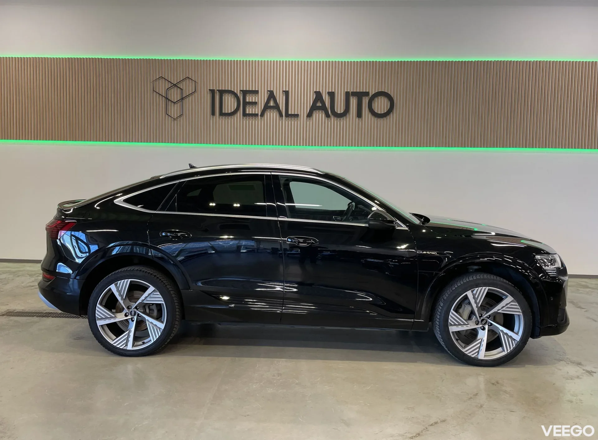 Audi E-TRON SPORTBACK 55 Sportback S-line 55 quattro 158kW