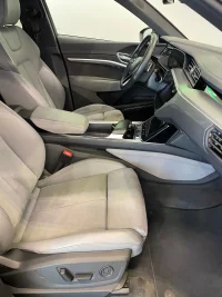 Audi E-TRON SPORTBACK 55 Sportback S-line 55 quattro 158kW thumbnail