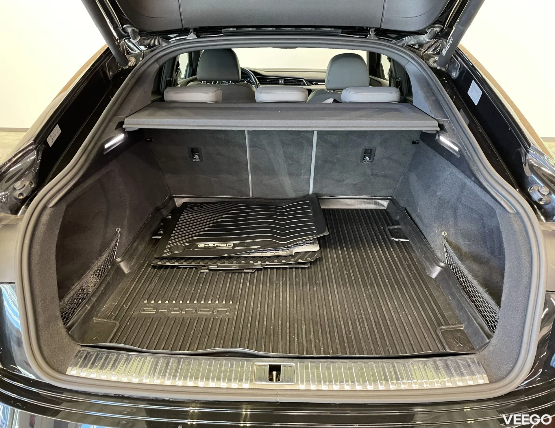 Audi E-TRON SPORTBACK 55 Sportback S-line 55 quattro 158kW