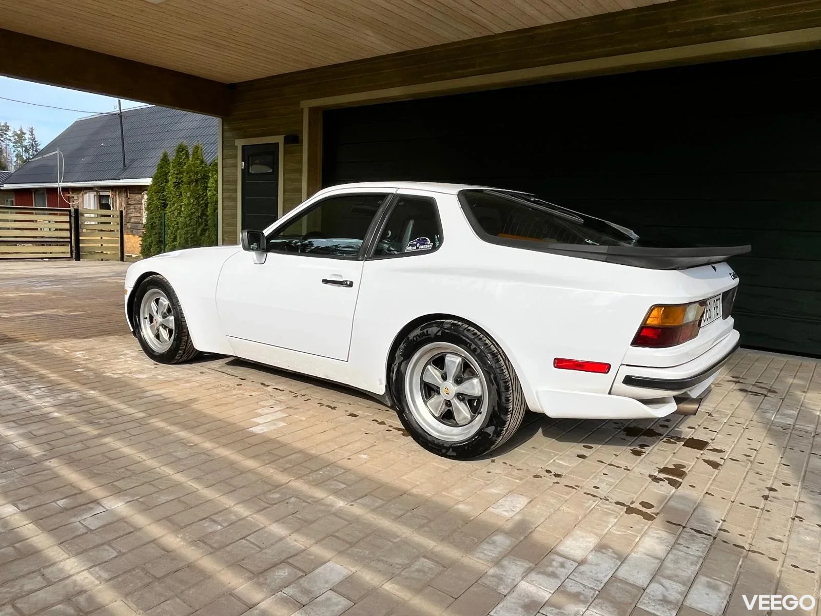Porsche 944 Turbo 2.5 188kW