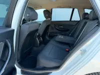 BMW 320 2.0 135kW thumbnail