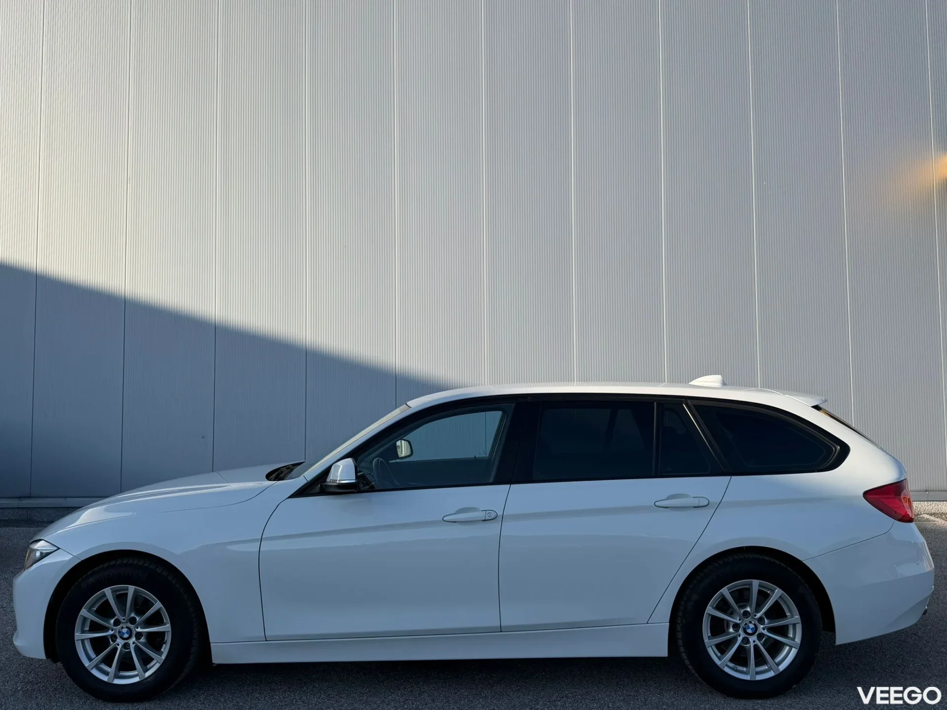 BMW 320 2.0 135kW