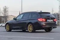 BMW 325 2.0 165kW thumbnail