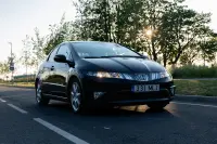 Honda Civic i-VTEC 1.8 103kW thumbnail