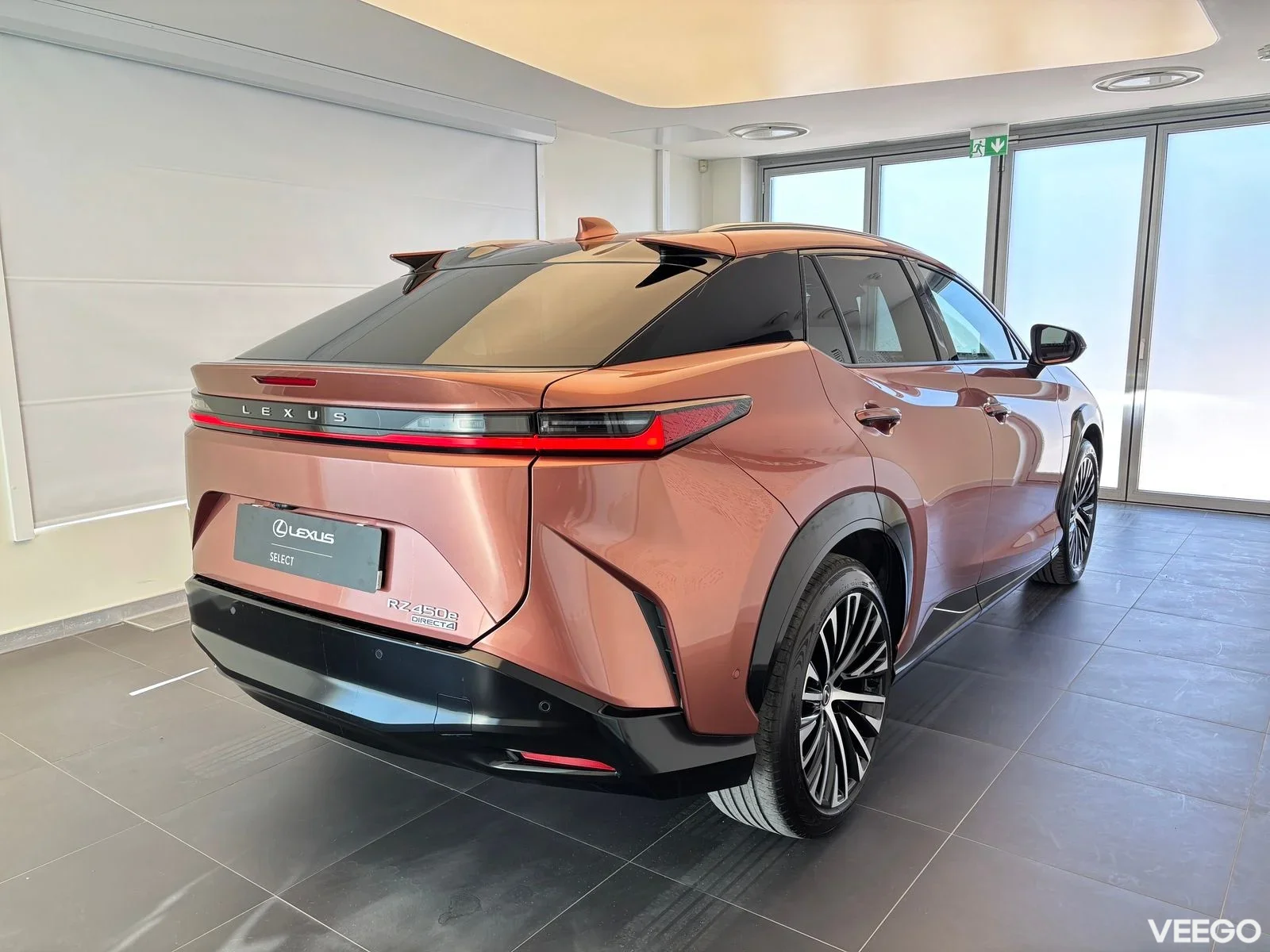 Lexus RZ 450e - 230kW