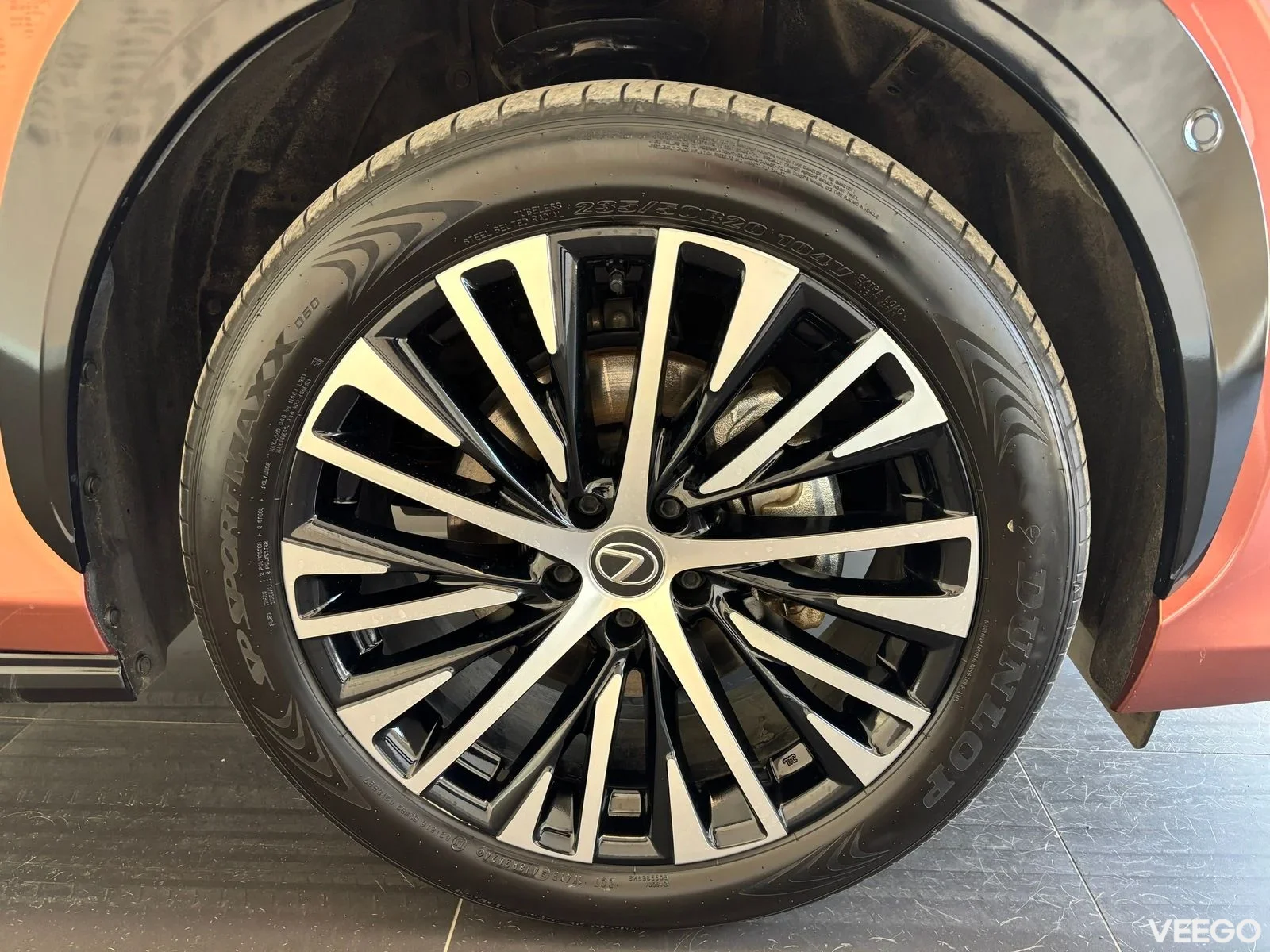 Lexus RZ 450e - 230kW